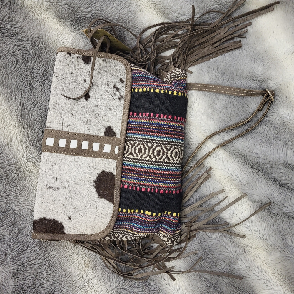 Brown and Black Laptop Case with Distinctive Design
